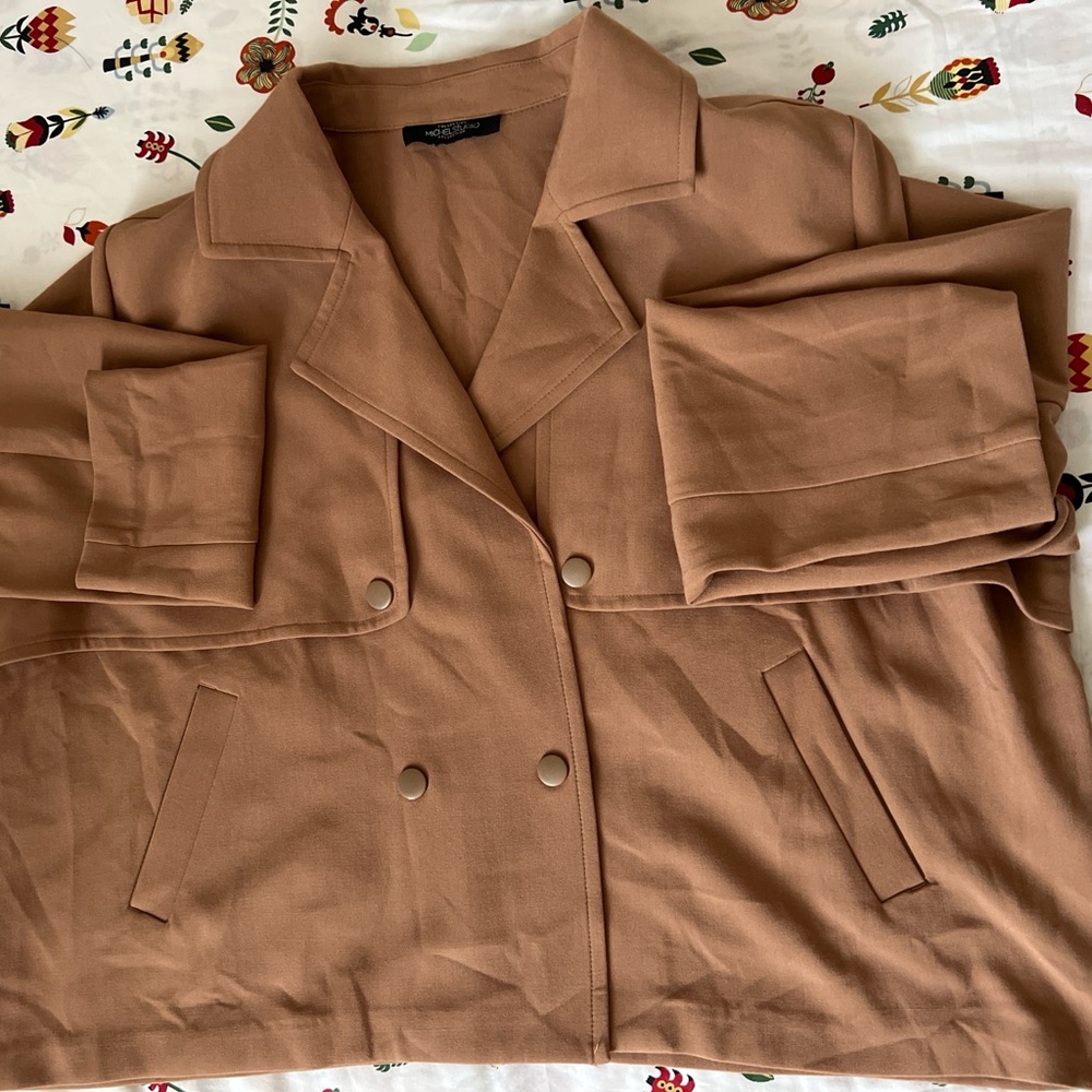 Michel Studio Camel Double-Breasted Pea Coat